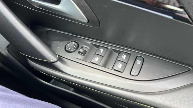 Peugeot 208 100kW GT 50kWh 5dr Auto Electric Hatchback